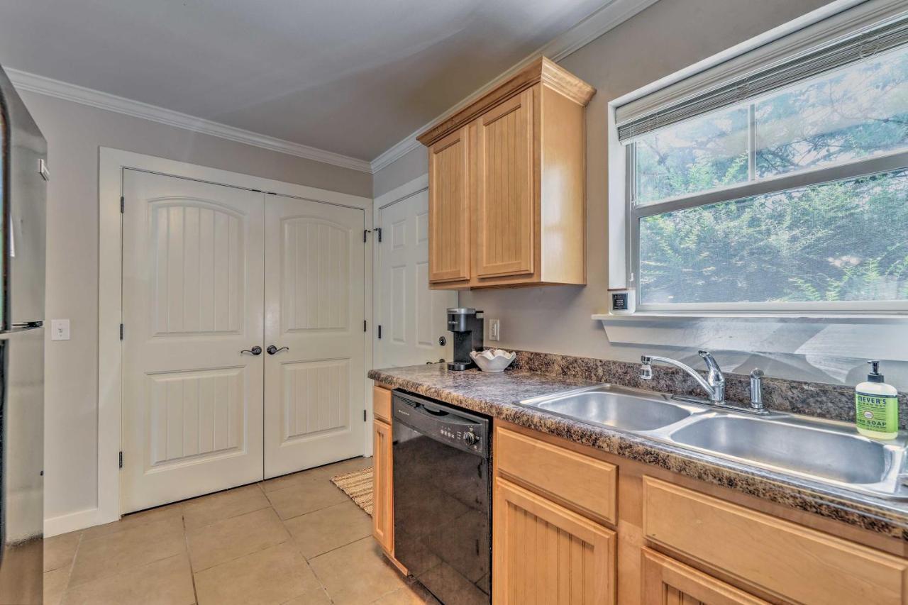 Charming Springdale Townhome About 5 Mi To Dtwn! Exterior photo